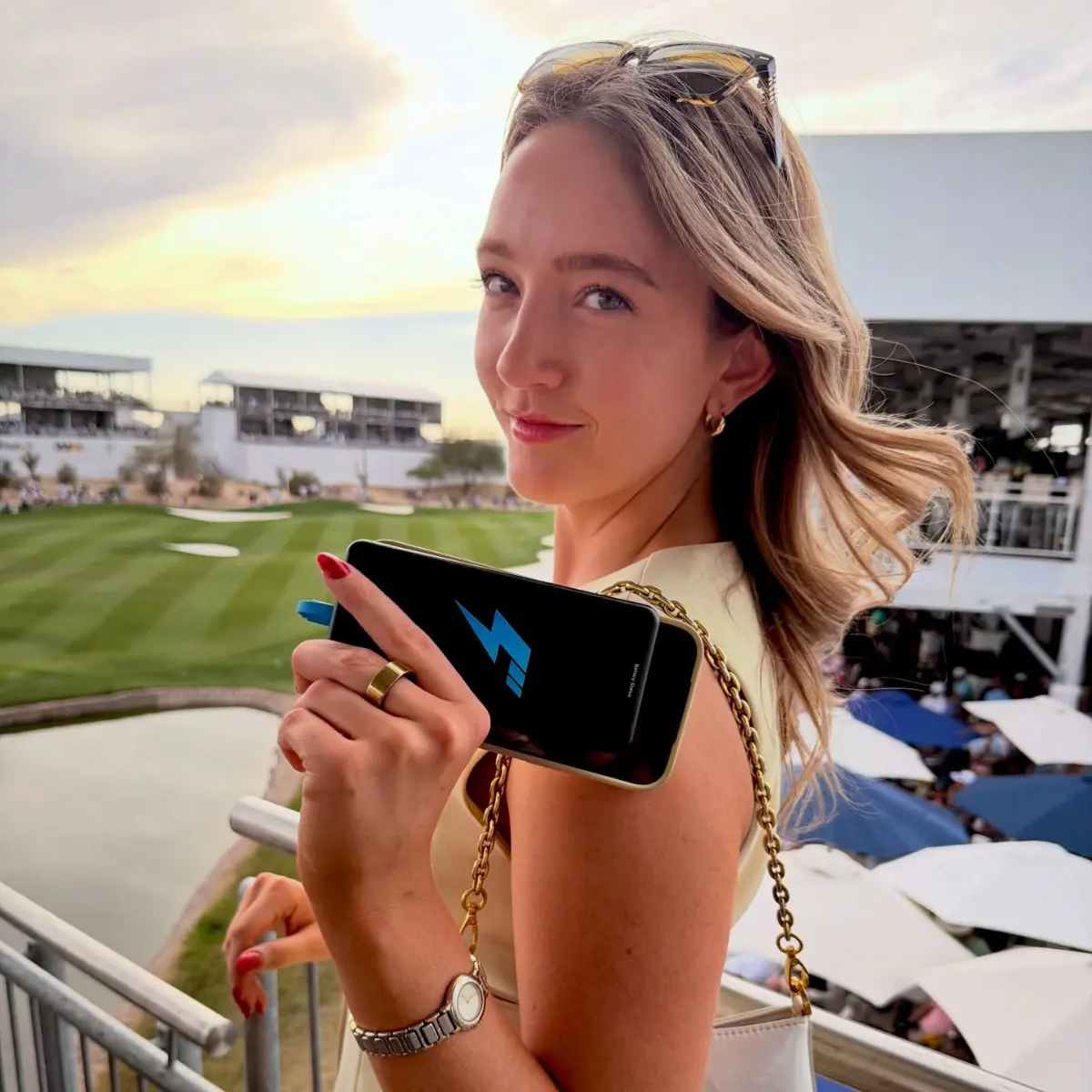 The Complete Buyer's Guide to Phone Charging Kiosks for Events and Trade Shows