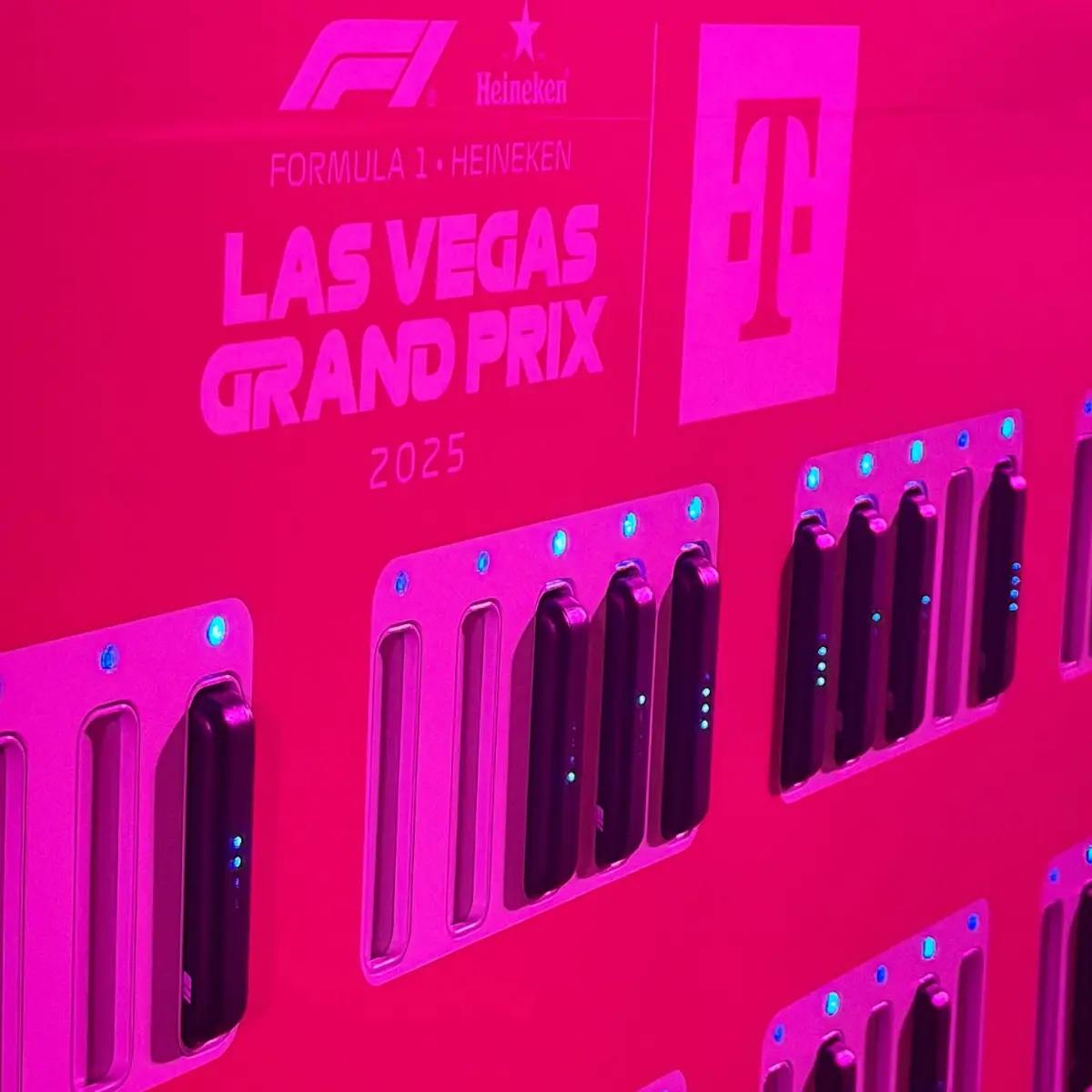 How To Evaluate a Phone Charger Kiosk Distribution Program Before You Sign