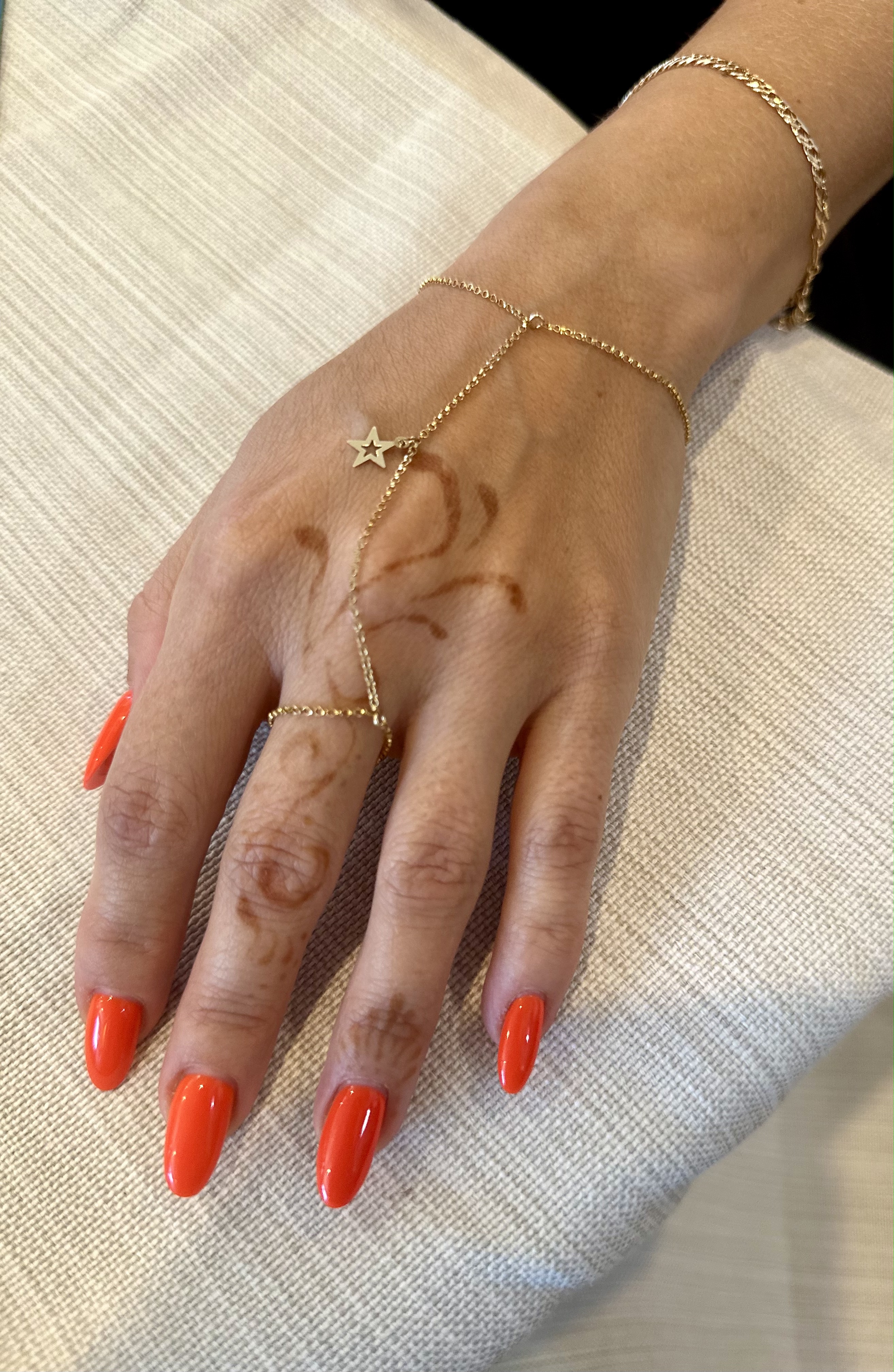 Hand chain permanent jewelry