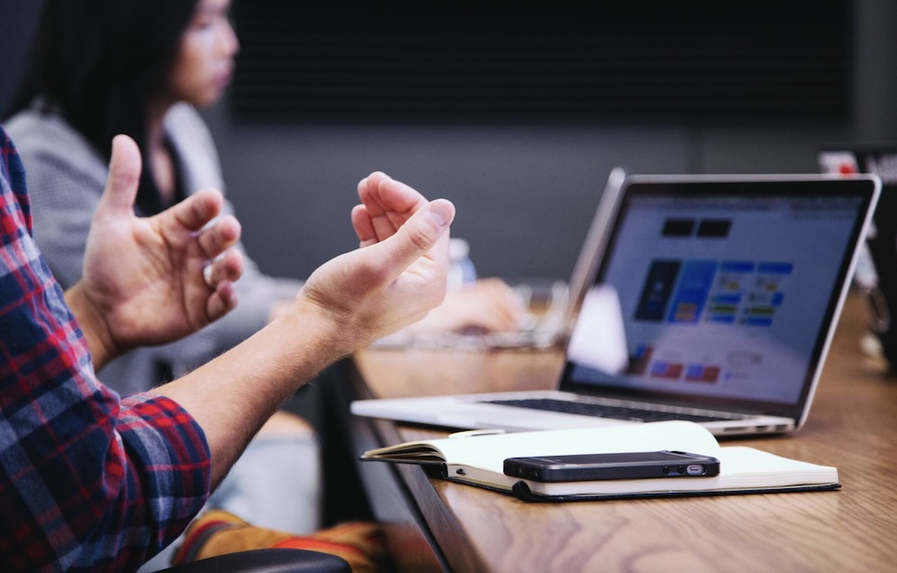 9 common business travel challenges—and how we help solve them