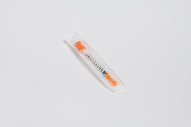How to travel with GLP-1 medication: A guide for business travelers 