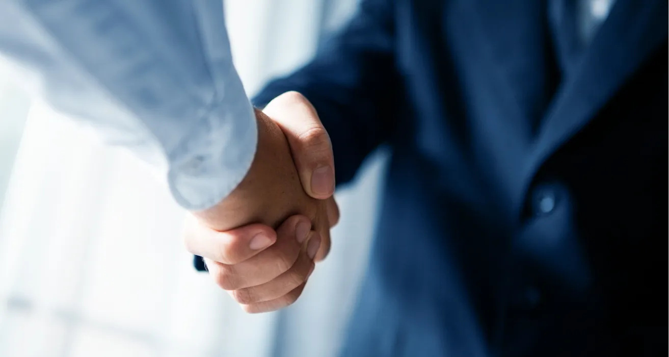 What are warm investor intros, and how can UK startup founders get them?