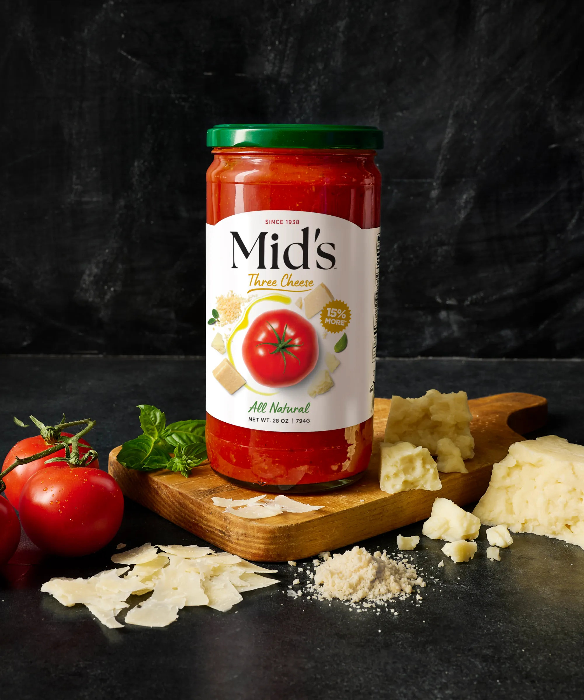 Mid's Three Cheese Pasta Sauce with Ingredients