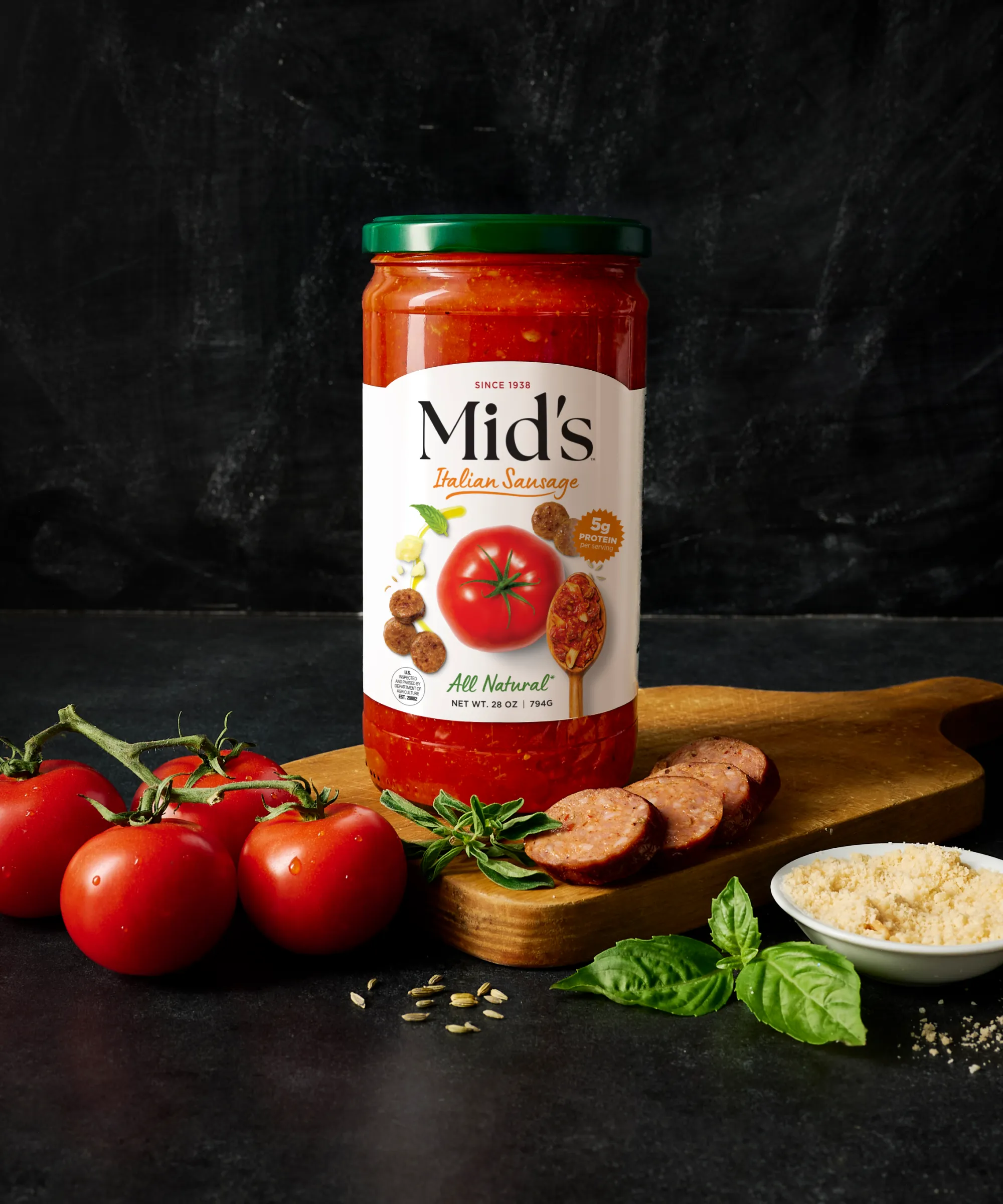 Mid's Italian Sausage Pasta Sauce with Ingredients
