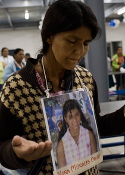 "¡Vivos se vinieron, vivos los queremos!"