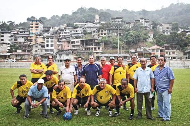 La cancha de oro, int13