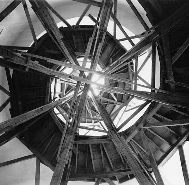 Intervención a la Torre de los Vientos, 1996. Mauricio Rocha. 