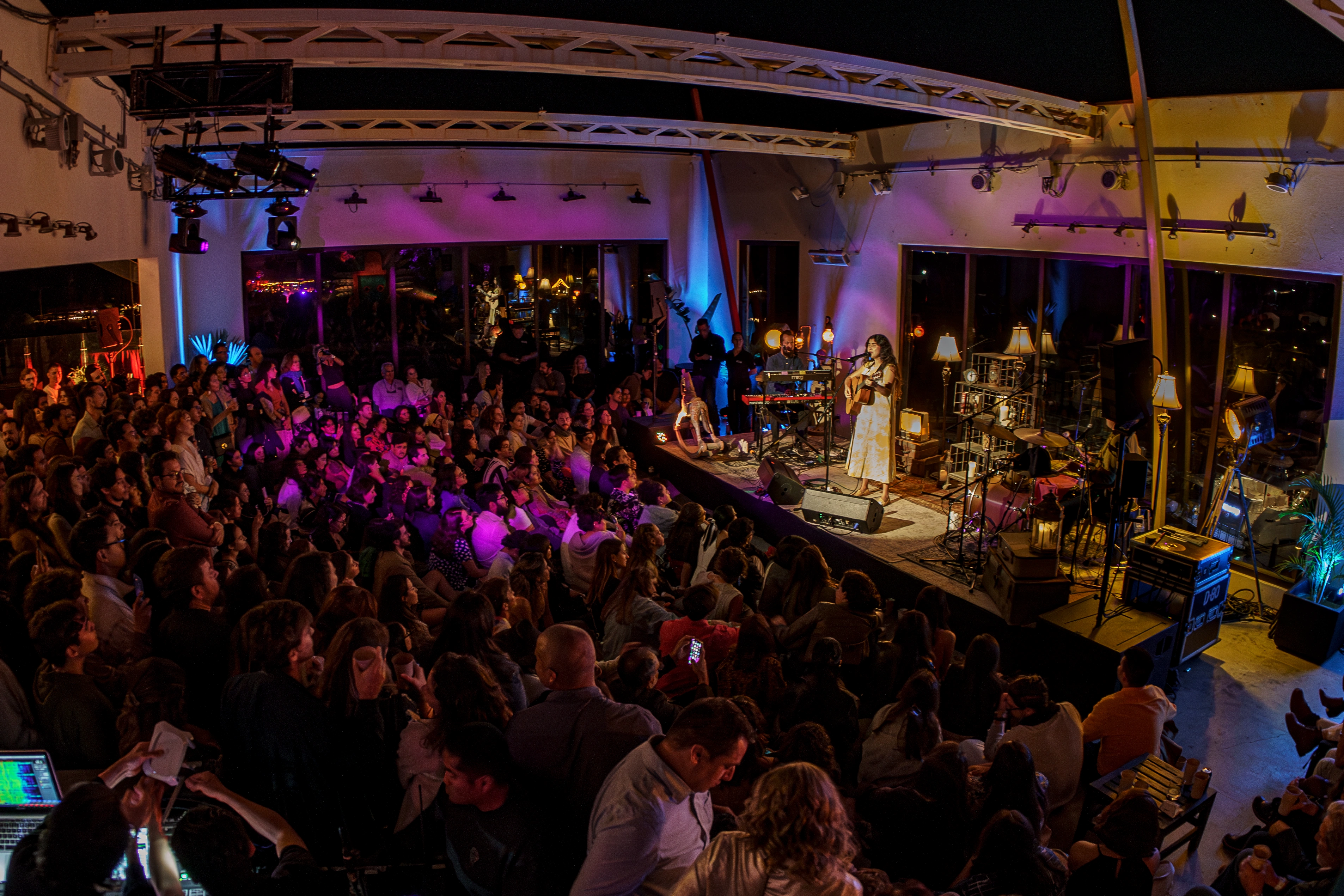El concierto de Silvana Estrada en El Ganzo.