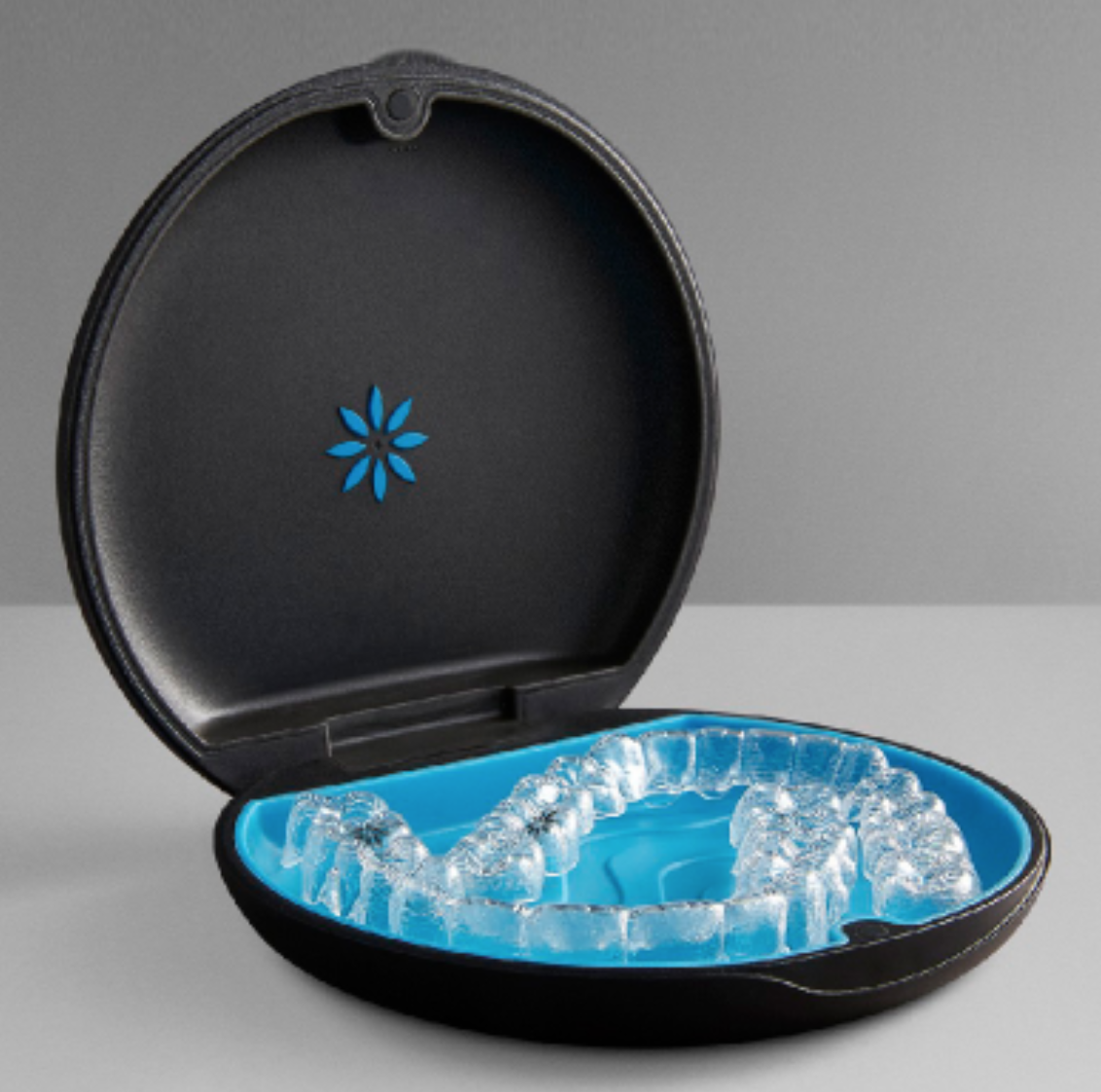 Invisalign au printemps : un moment stratégique pour amorcer votre traitement à Laval