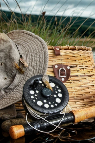 guided fly fishing trip with experienced fishing guides