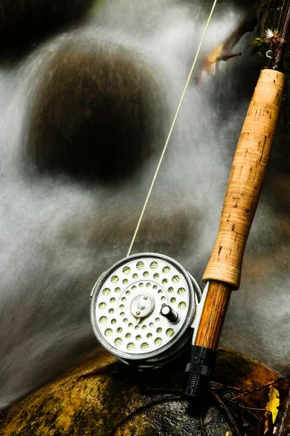 How to read the water while fishing?