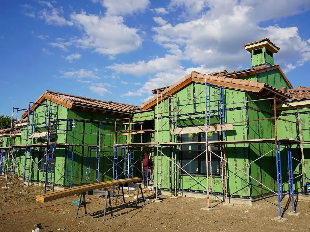 stucco 3
