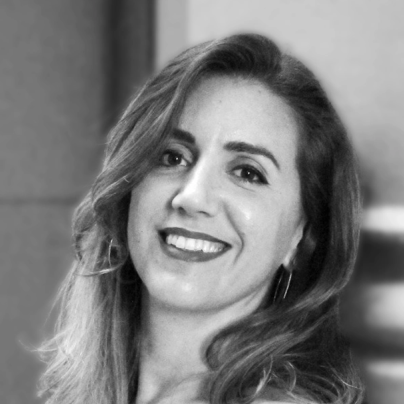 Portrait of Ana Phil, UI/UX Designer at Morphotech