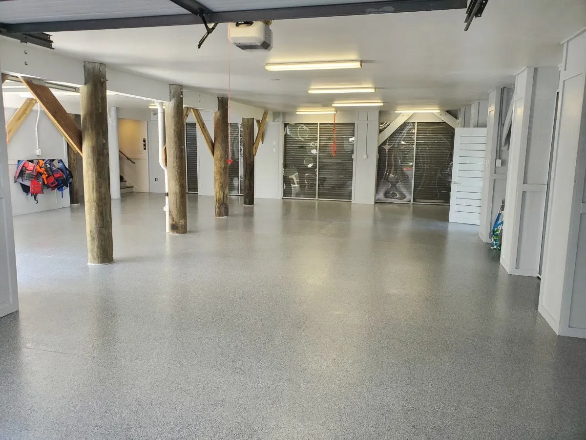 Epoxy flooring in a basement