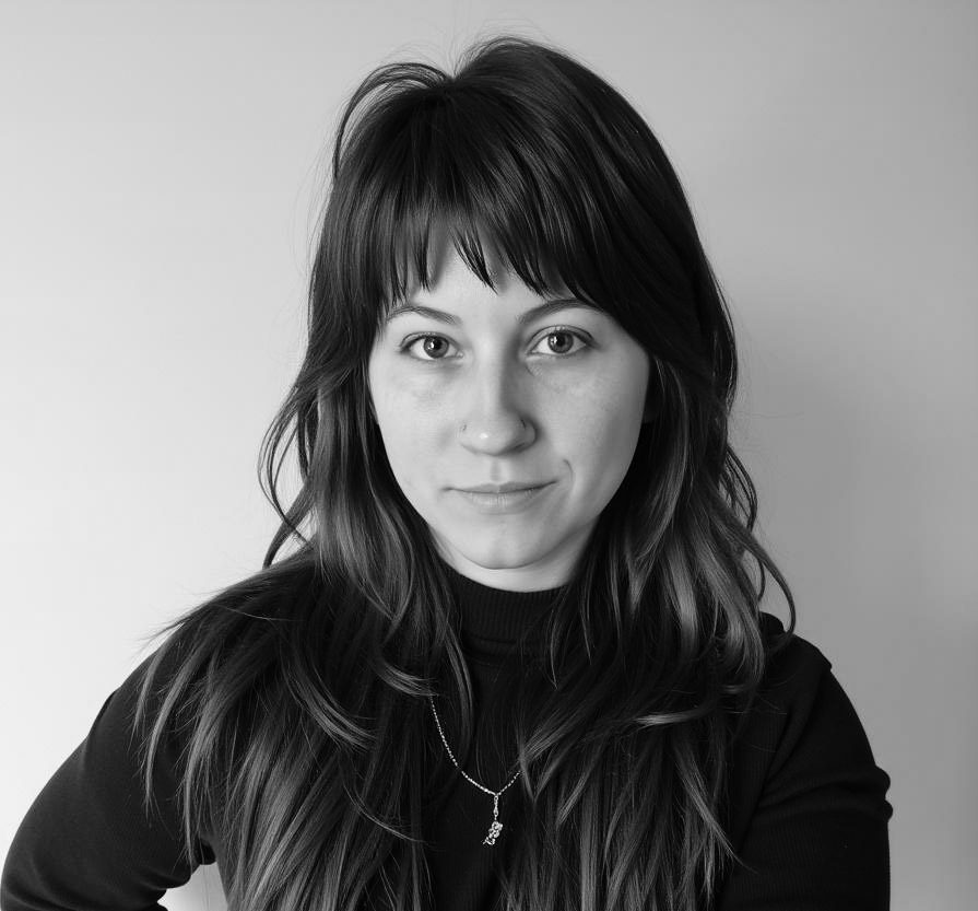 Headshot of Deirdre Hennigar.