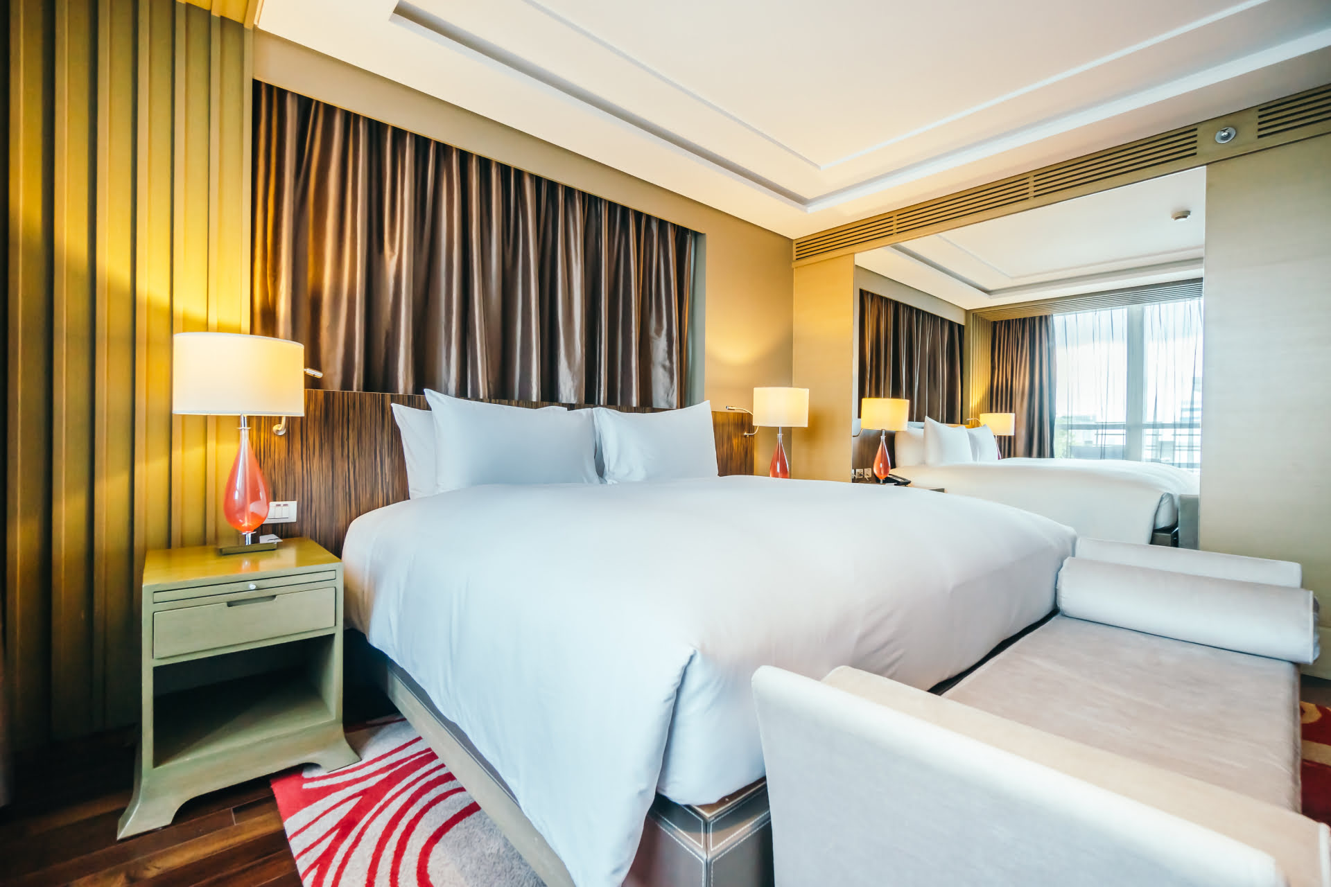 Room Img