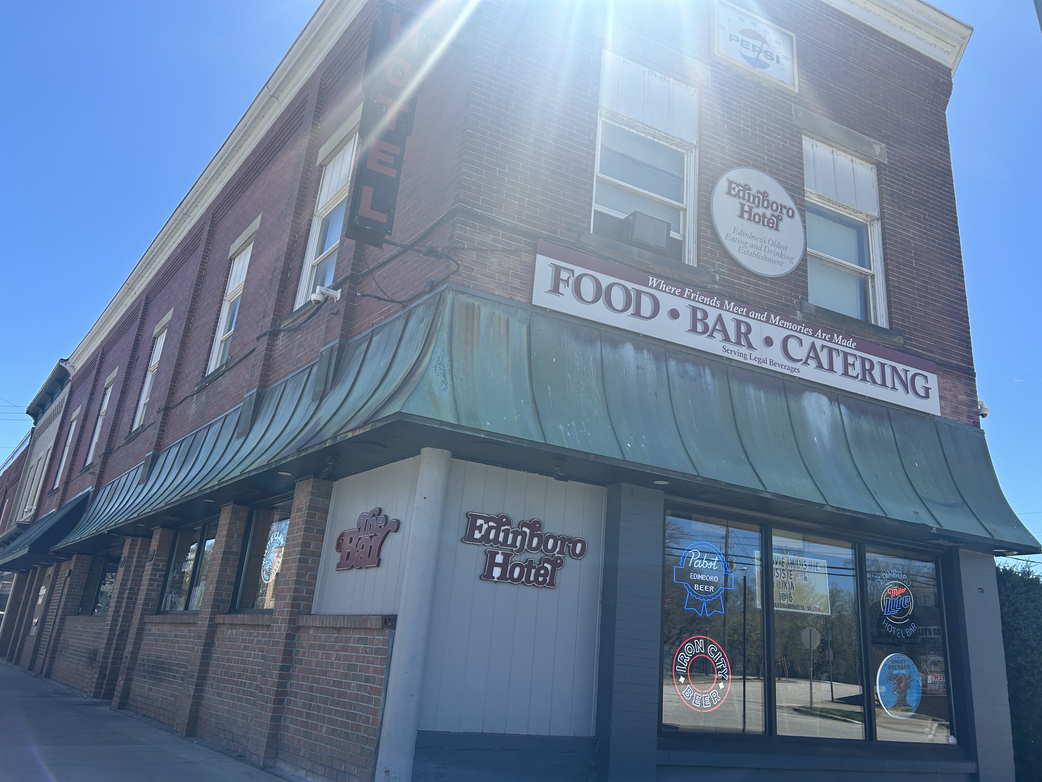 Shop & Dine Icon