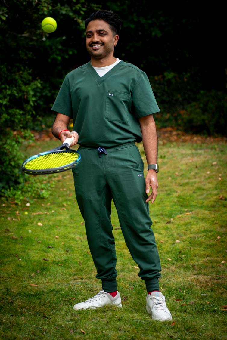 Experienced Purley dentist at Foxley Lane Dental – trusted All-on-4 dental implants provider near me in South London