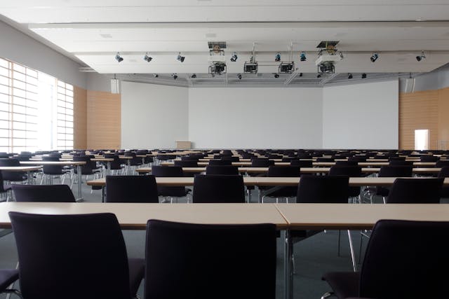 10 Best BCBA Programs & Schools (In-Person and Online)