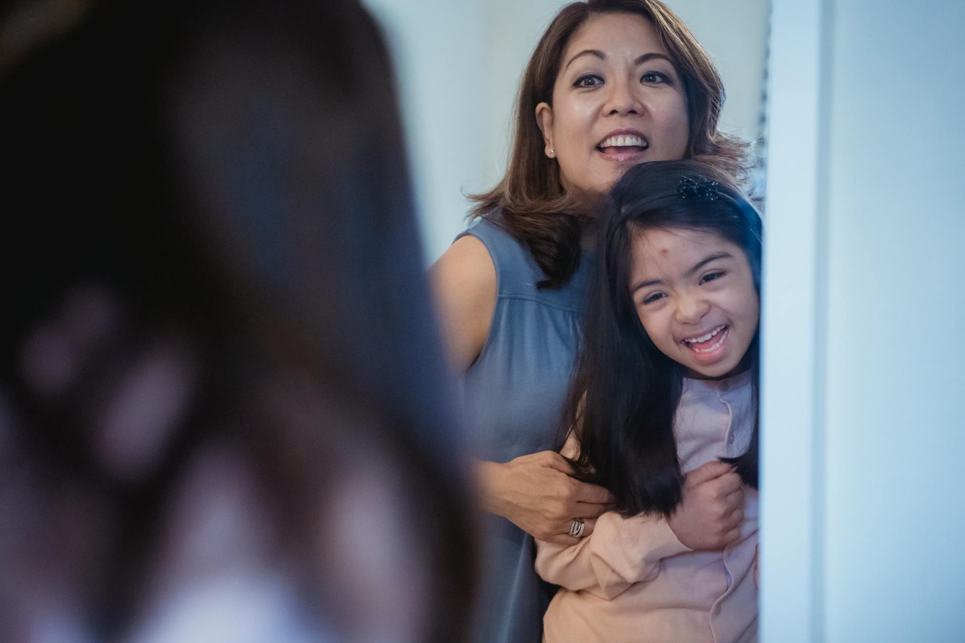 Interacting with a Child Who Has Autism Spectrum Disorder