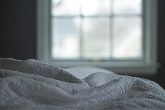 How Weighted Blankets Help Autistic People