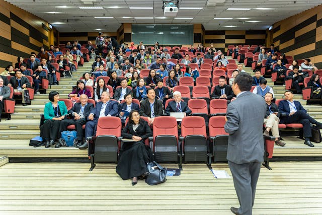 Improve Public Speaking with Autism