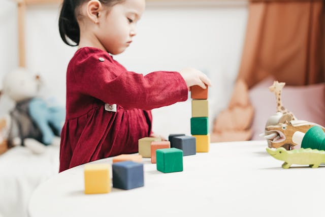 Severe Low Functioning Autism–What Sets it Apart