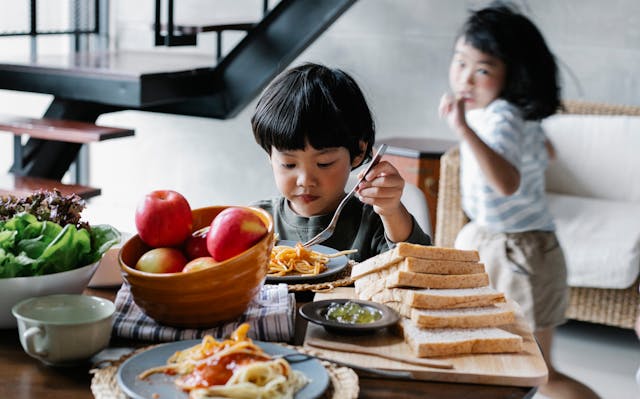 What Causes Autism In Children? 6 Facts You Need to Know