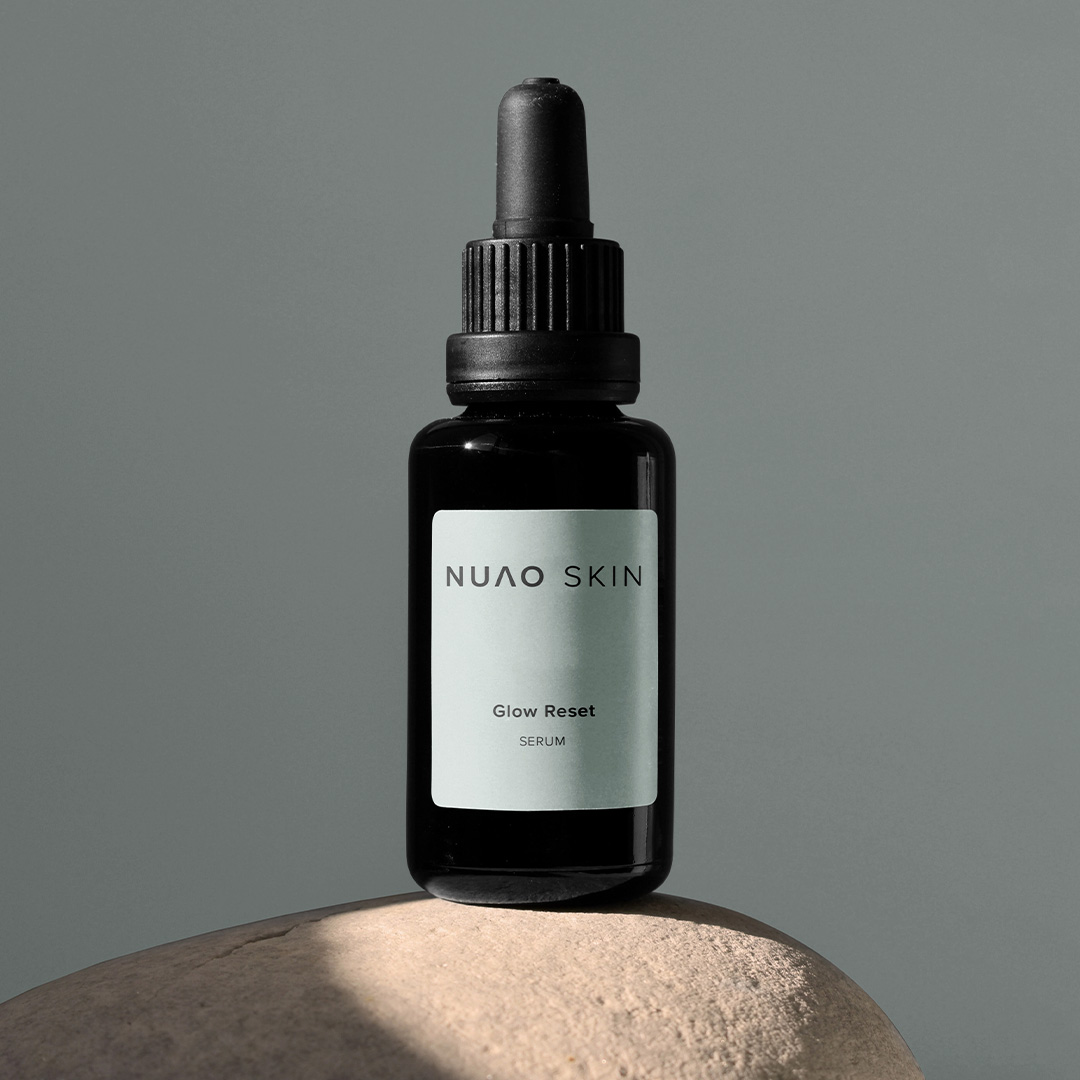 Mockup of the skincare brand NUAO SKIN
