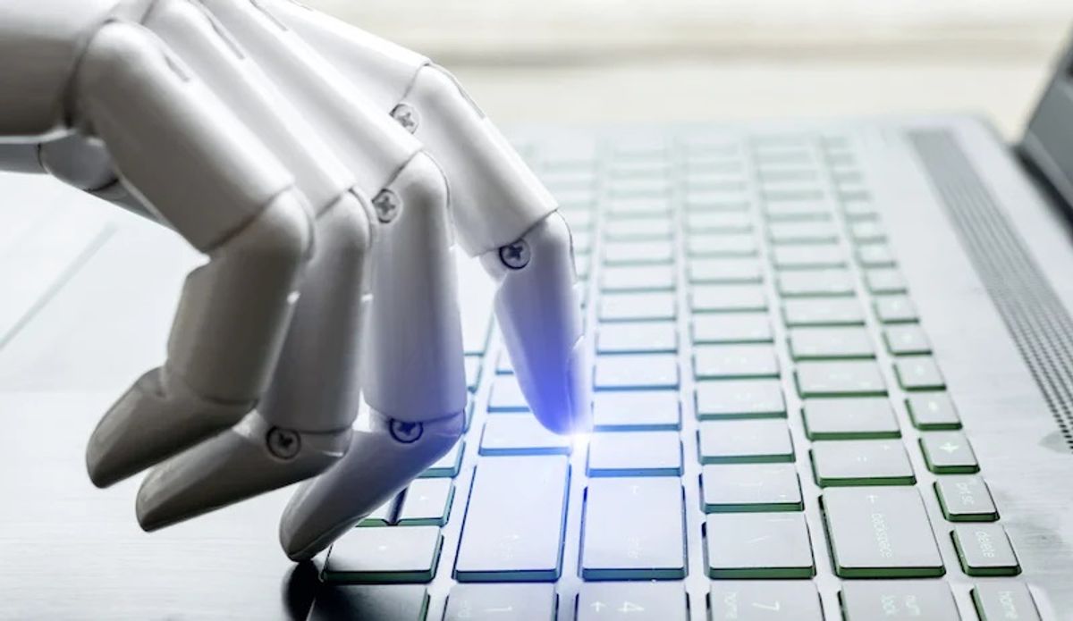 Transforming Customer Support with AI Chatbots and Avatars