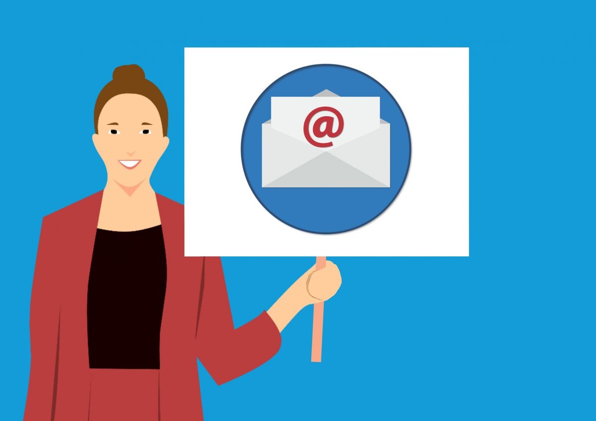 7 Ways an AI Shared Inbox Can Transform Your Customer Service Efficiency