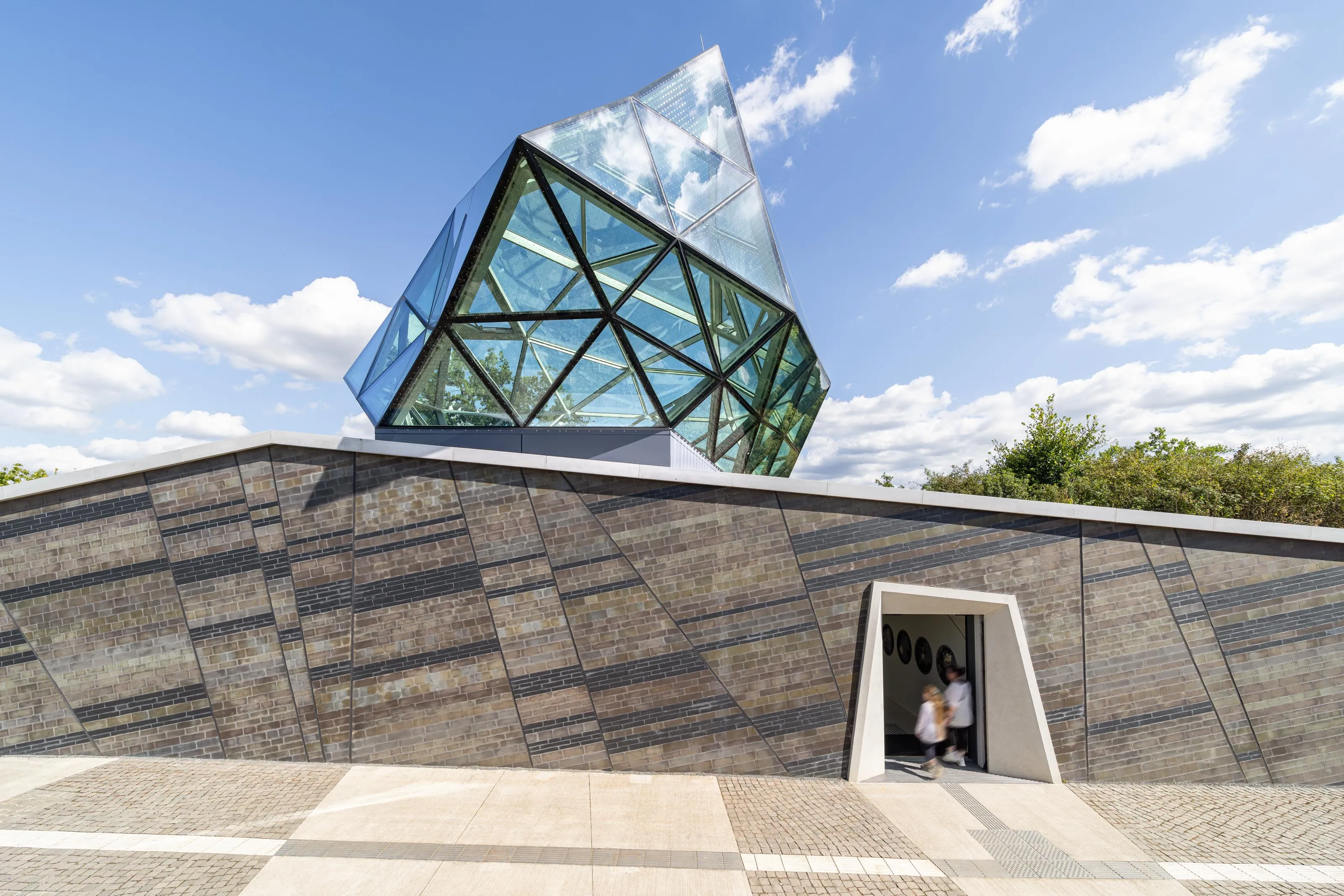 der gläserne Fels auf der Loreley, Architekturfotografie
