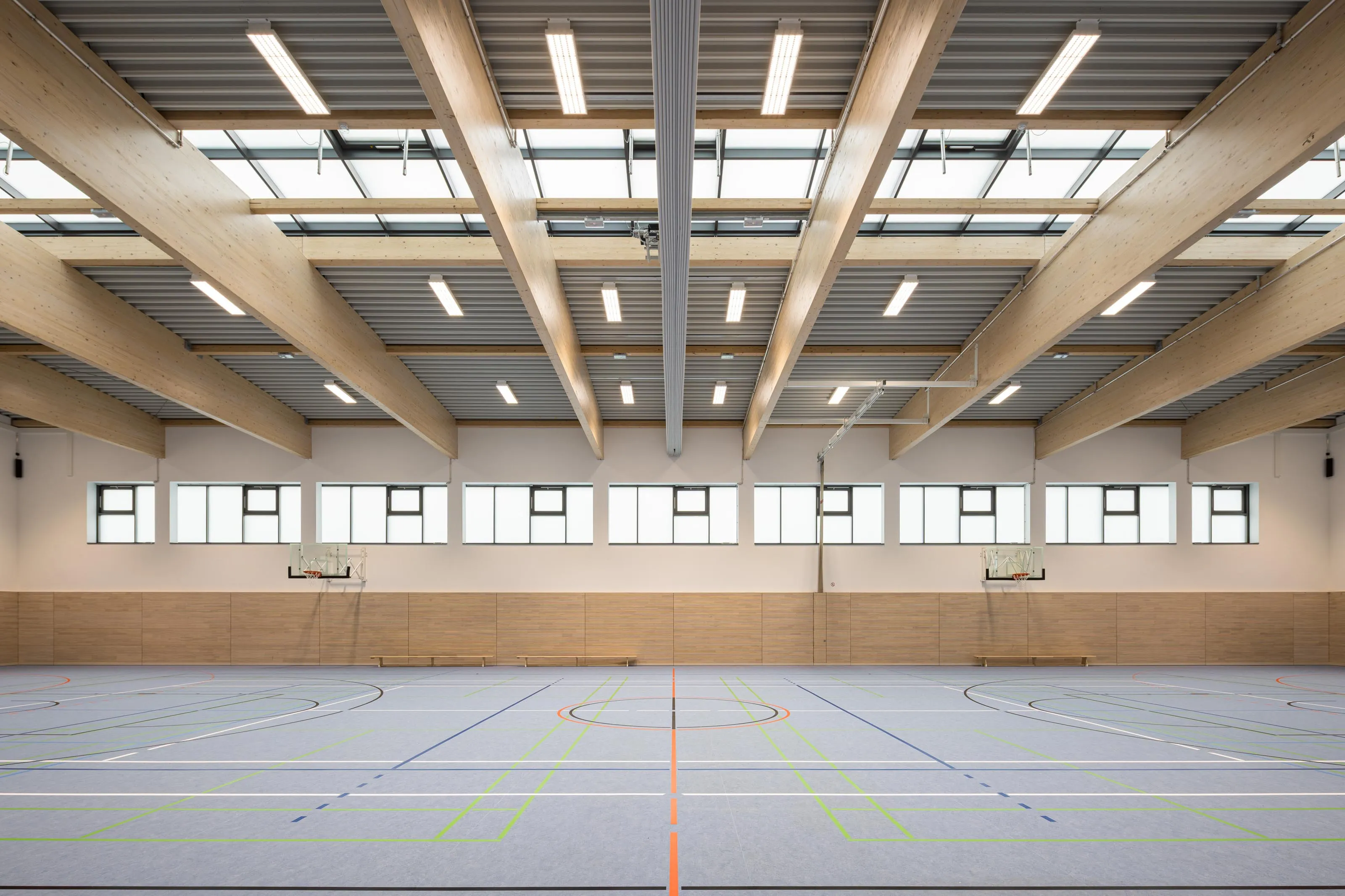 Arnold-Freymuth-Schule in Hamm für Schmidt Ploecker Architekten, Innenaufnahme Sporthalle