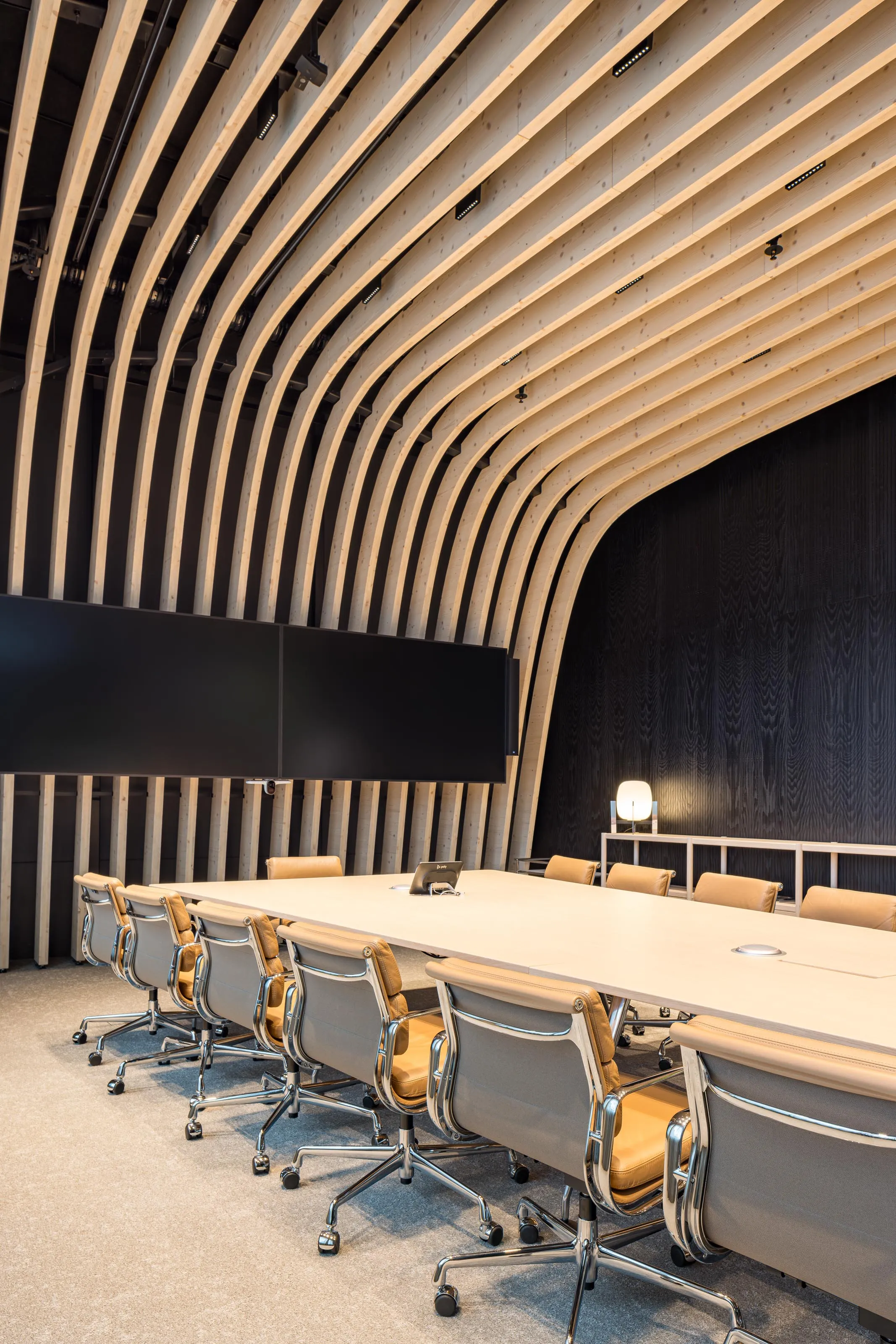 Architekturfotografie in Helsinki vom Projekt Wood City II für Union Investment, Innenaufnahme Bueros