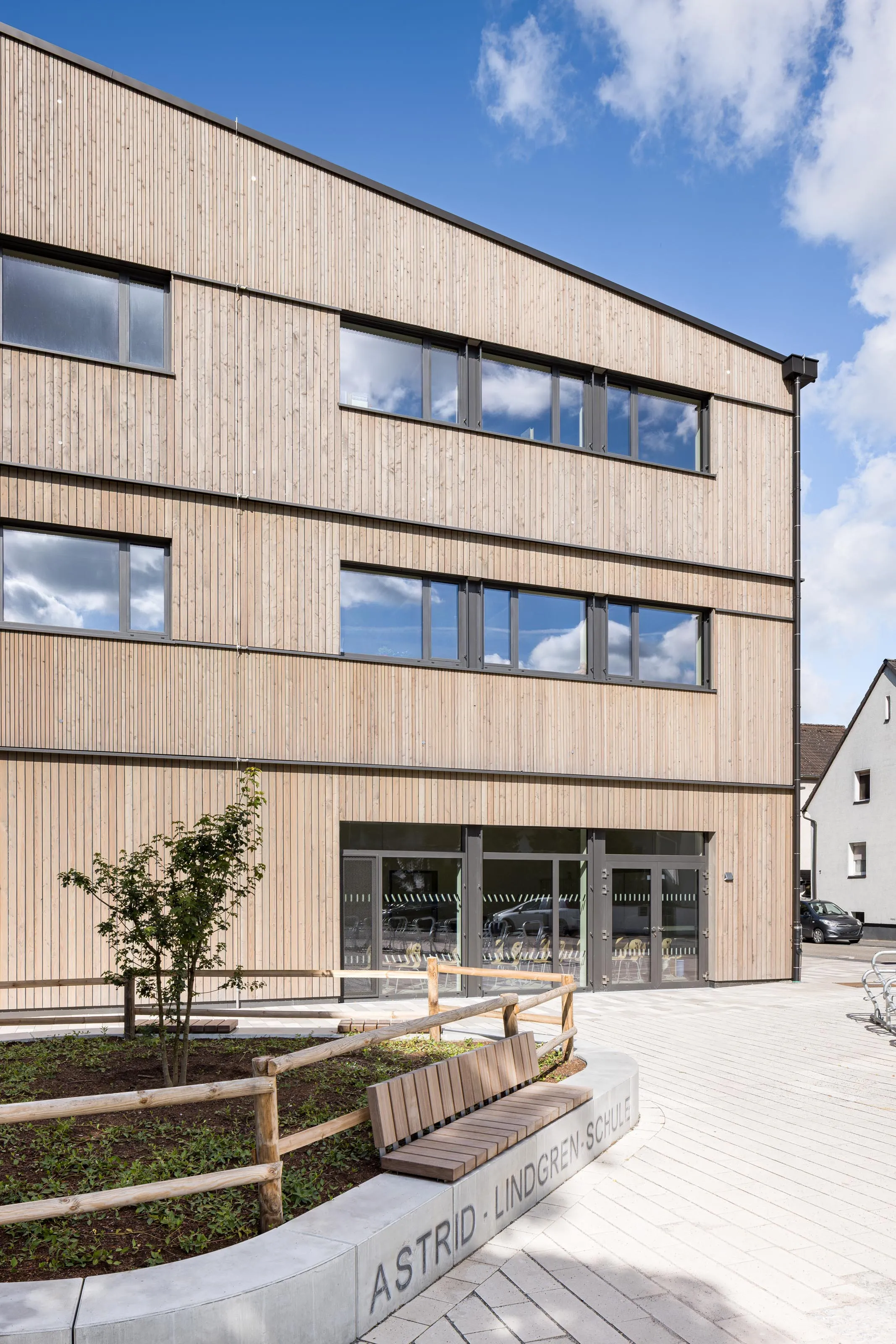 Architekturfotografie Astrid-Lindgren-Schule Weiterstadt for Prosa Architekten Außenaufnahme