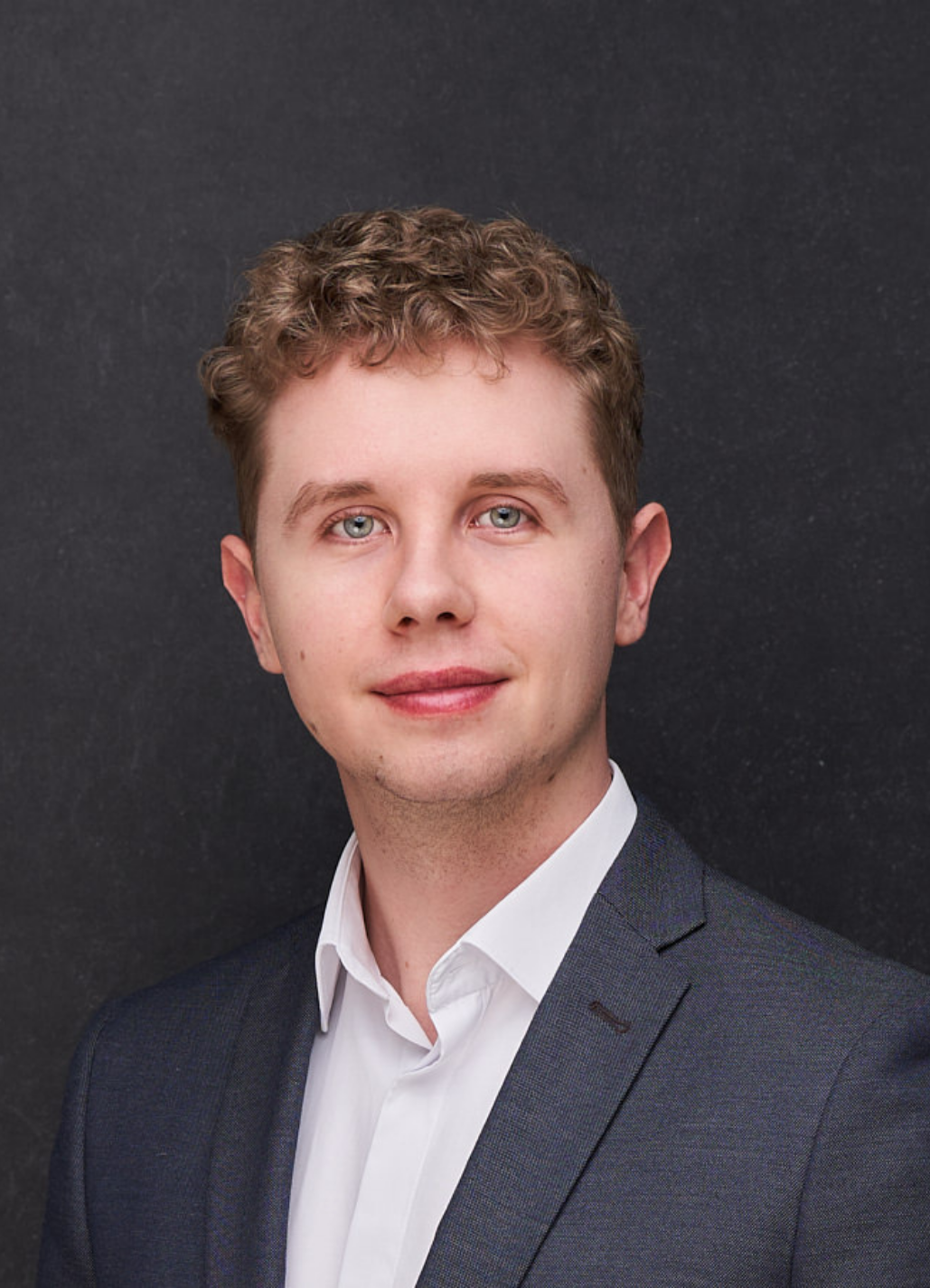 zdjecie-profilowe-jakub-hebda.png