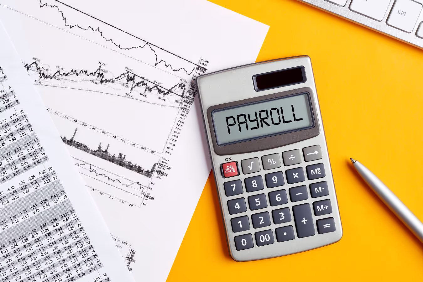 6 Best Contractor Payroll Solutions and Services in 2025