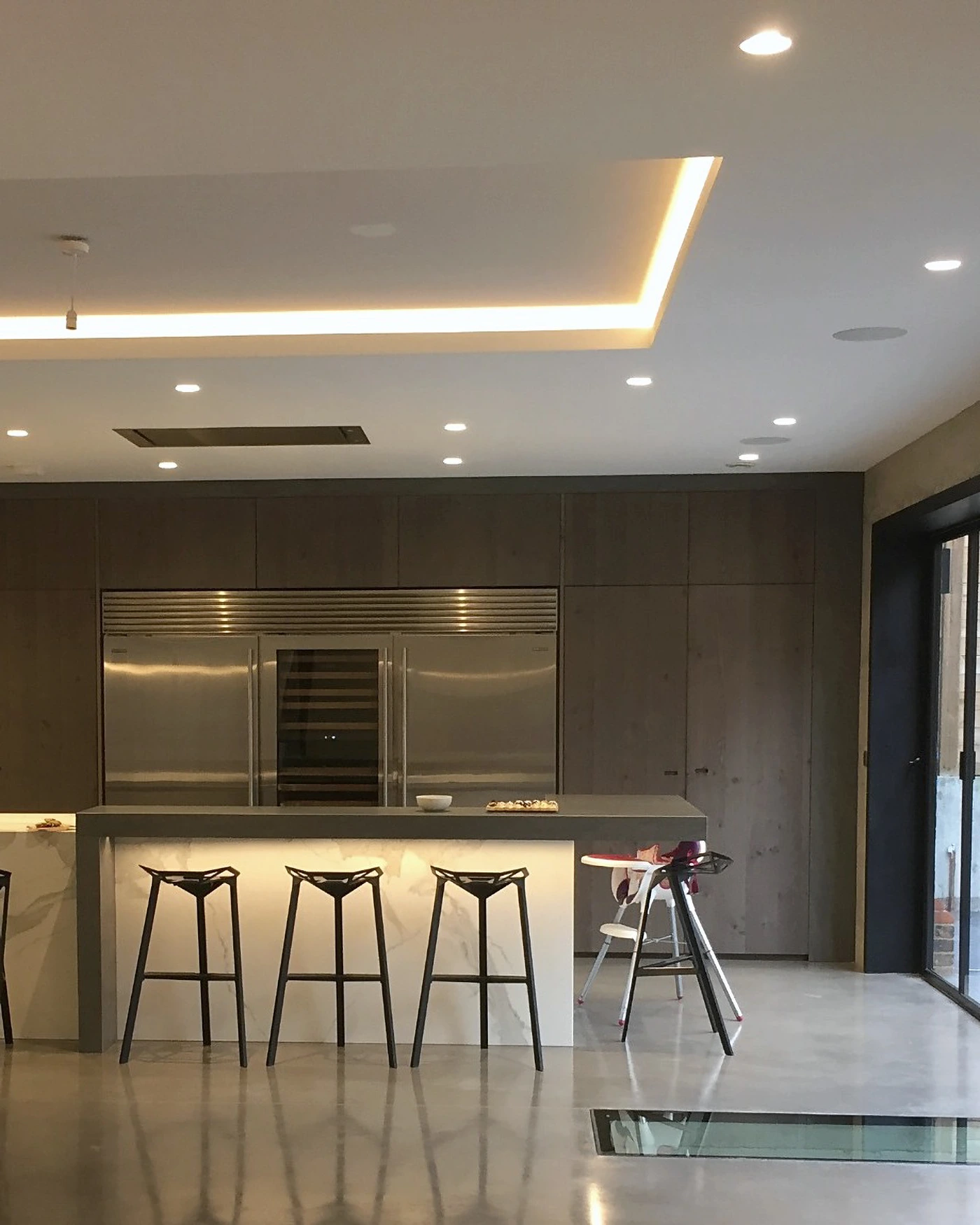 Belgravia townhouse refurbishment — clean alignment and controlled finishes