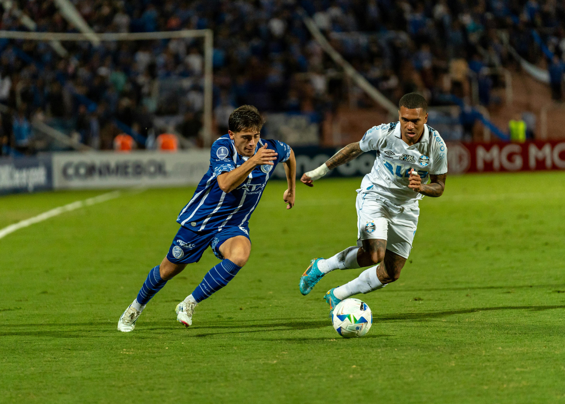 Effektives Verhalten im 1-gegen-1 – Offensive & Defensive meistern