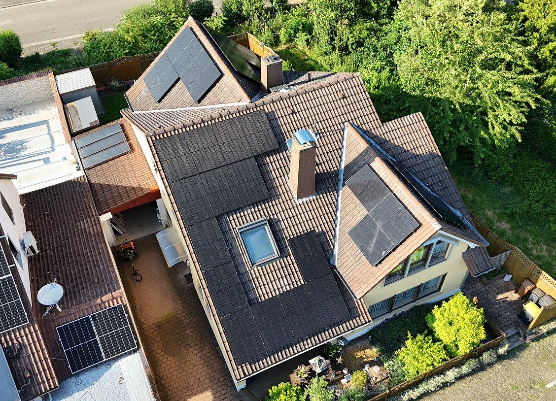 Hohe Dachausnutzung ermöglicht stabile Eigenversorgung