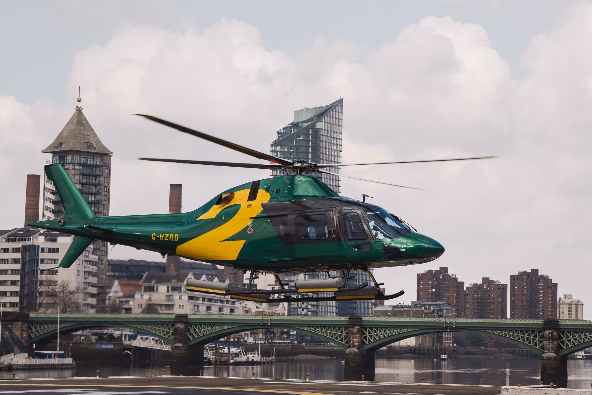 Thunder Aviation. Battersea Arrival