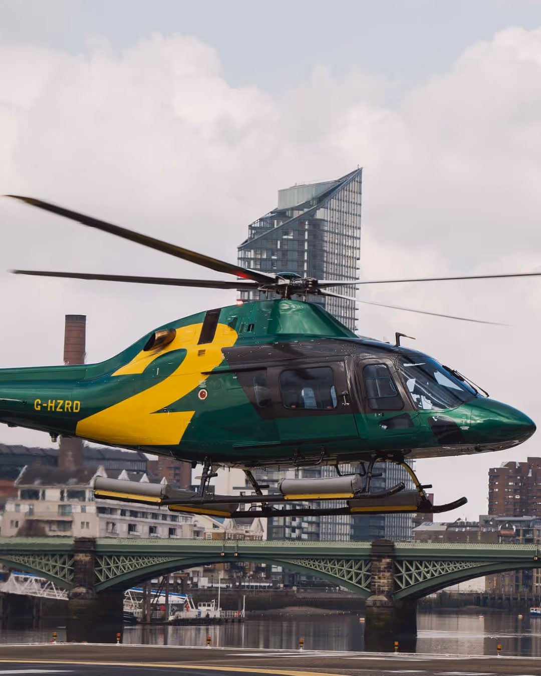 Thunder Aviation. Battersea Arrival 