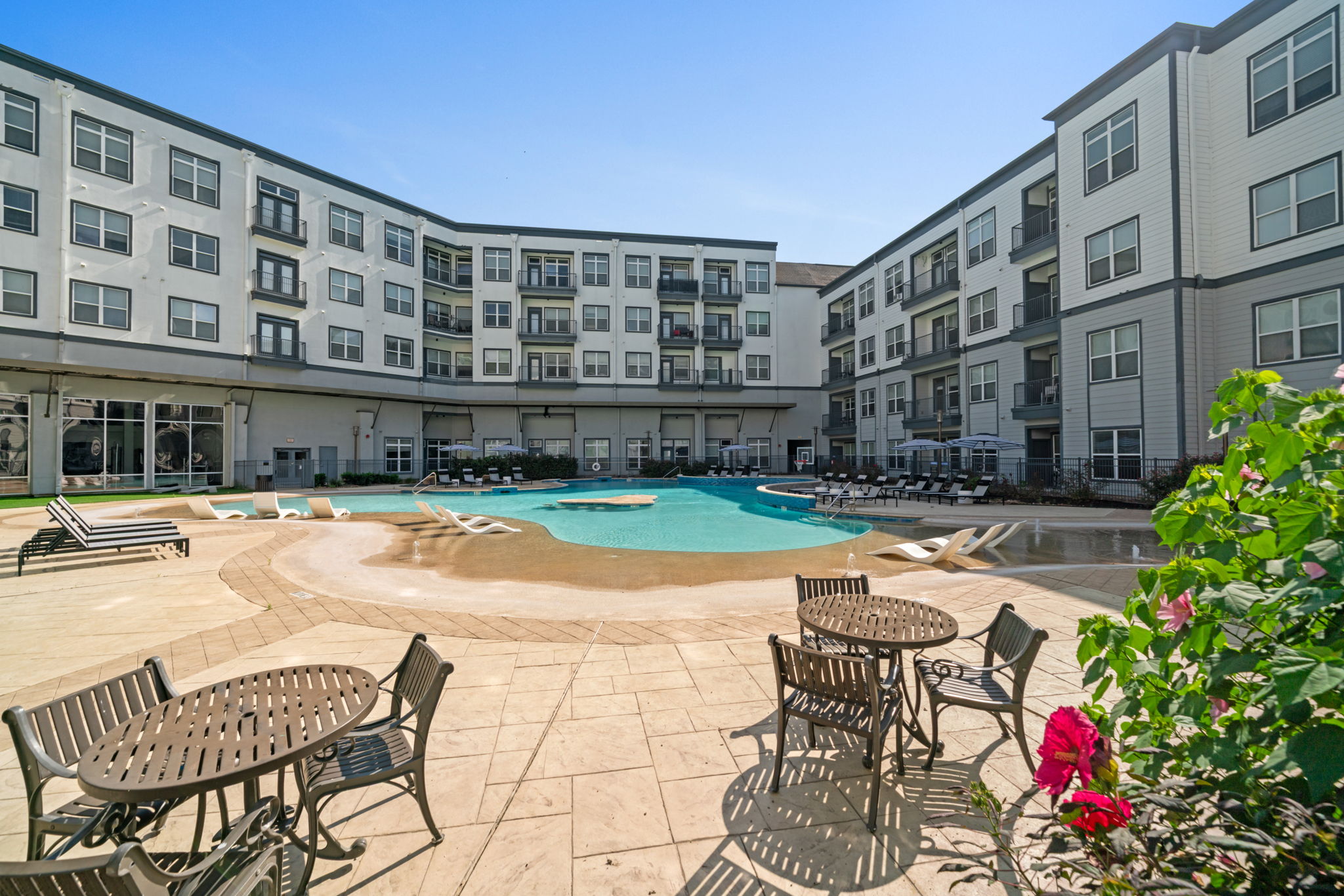 lounge area swimming pool