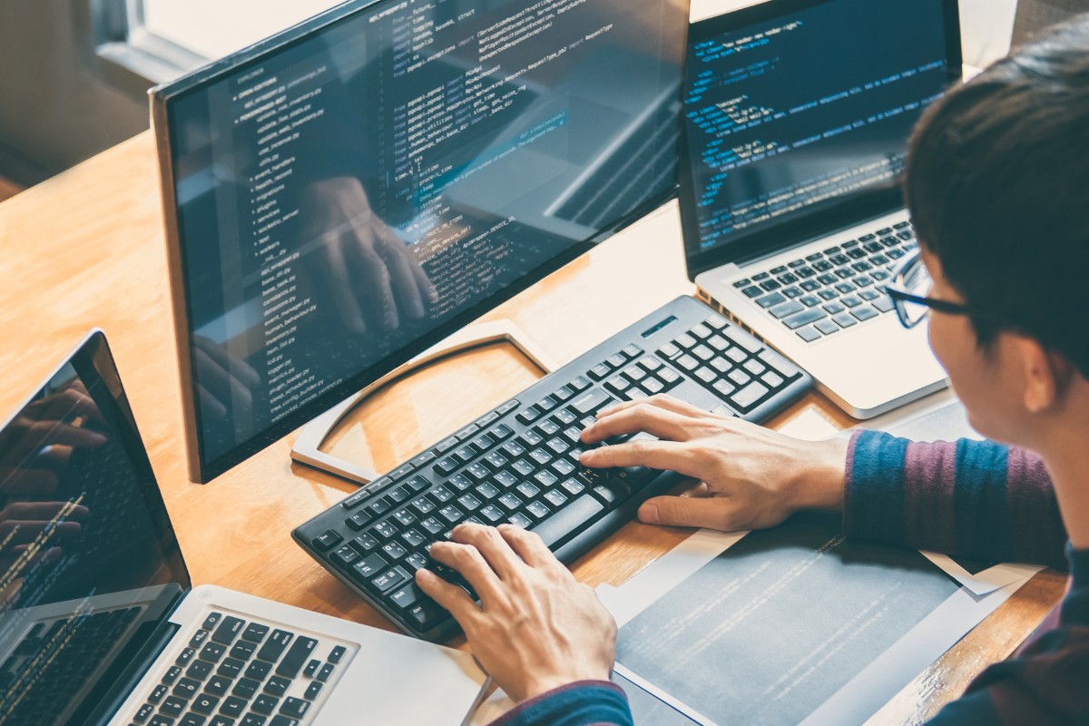 AI/ML roles demand higher skills and offer greater rewards.