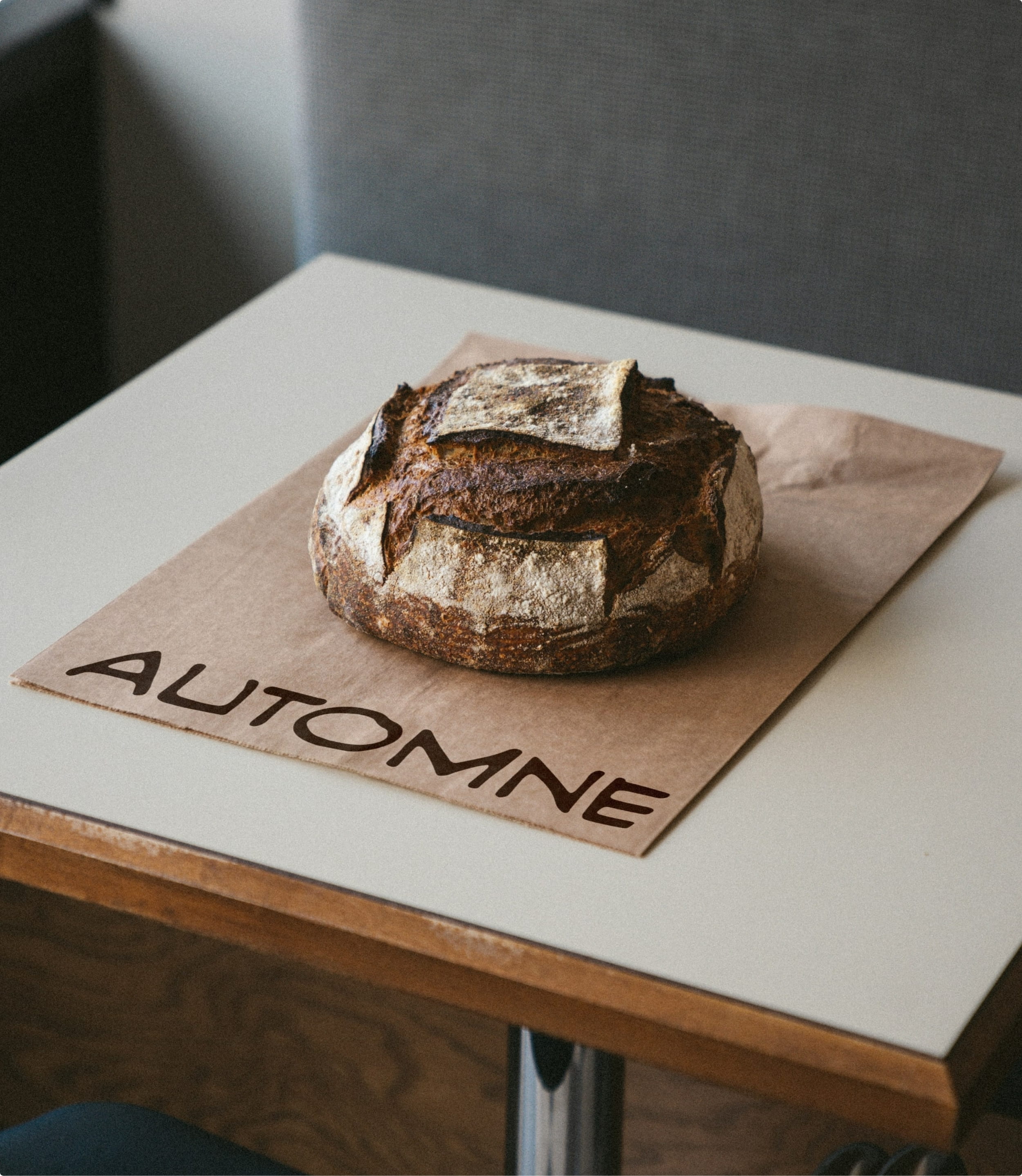 Tangible Studio specializing in brand image - Project to redesign the visual identity for the Montreal bakery Automne Boulangerie.