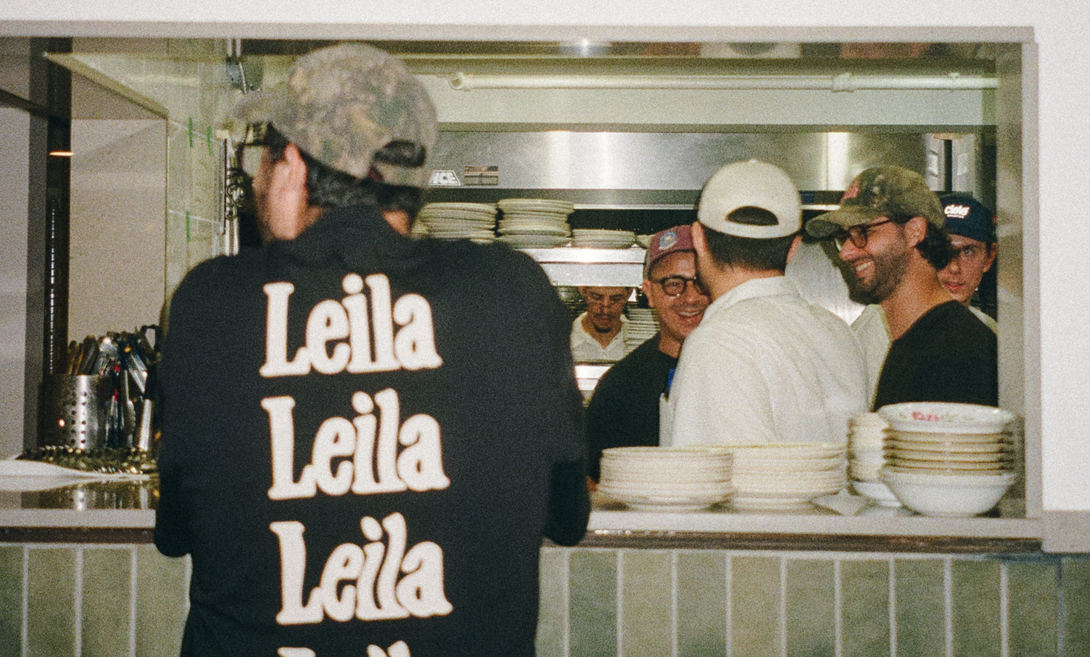 Studio Tangible spécialisé en image de marque - Projet de création de l'identité visuelle pour le restaurant montréalais Leila de Amine Labii