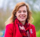Caroline Fiennes