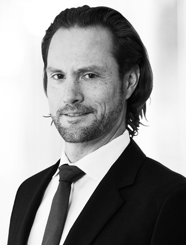 Portrait of Mark Pieri
