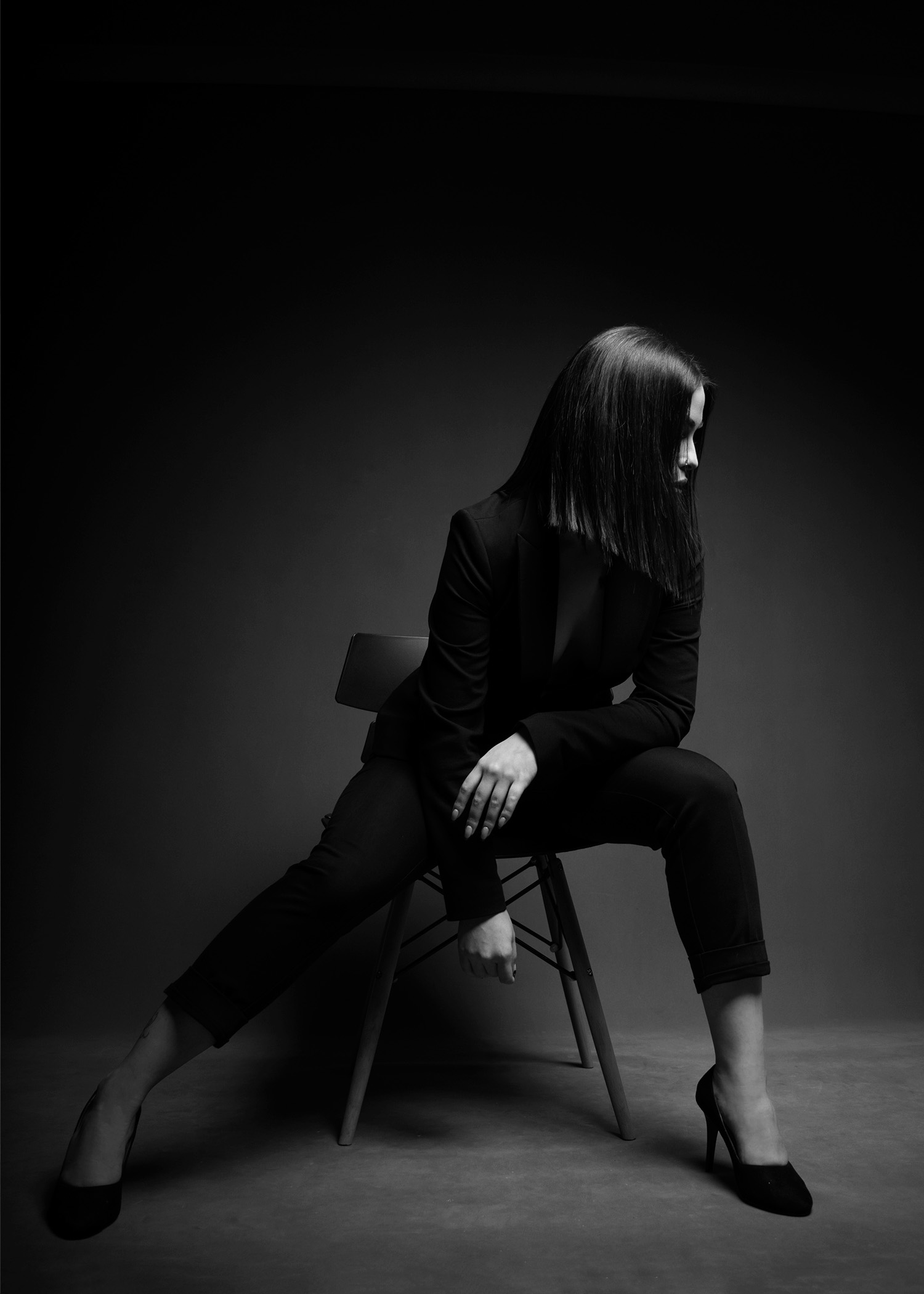 Platform-Native Fashion Ads