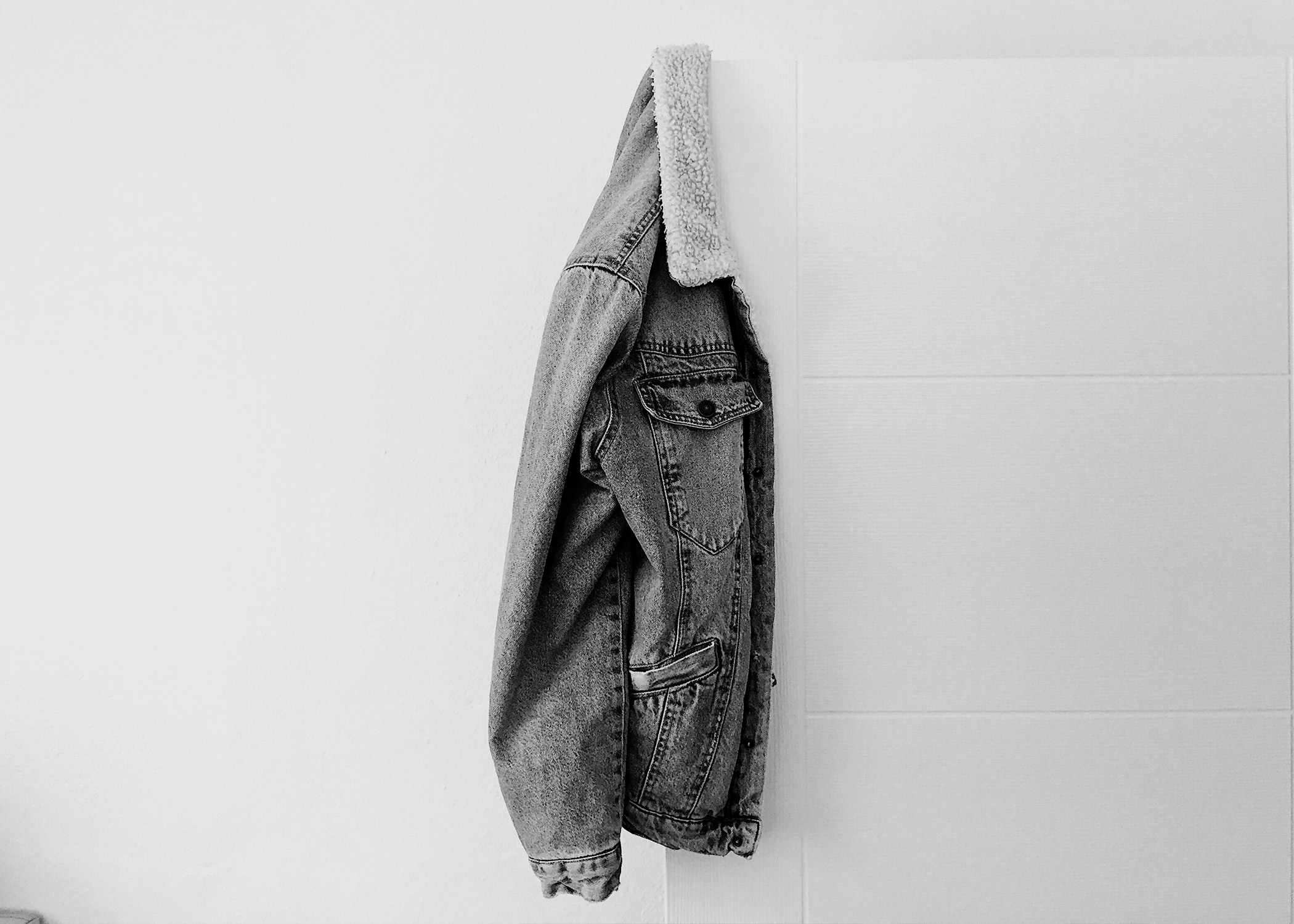 Platform-Native Fashion Ads